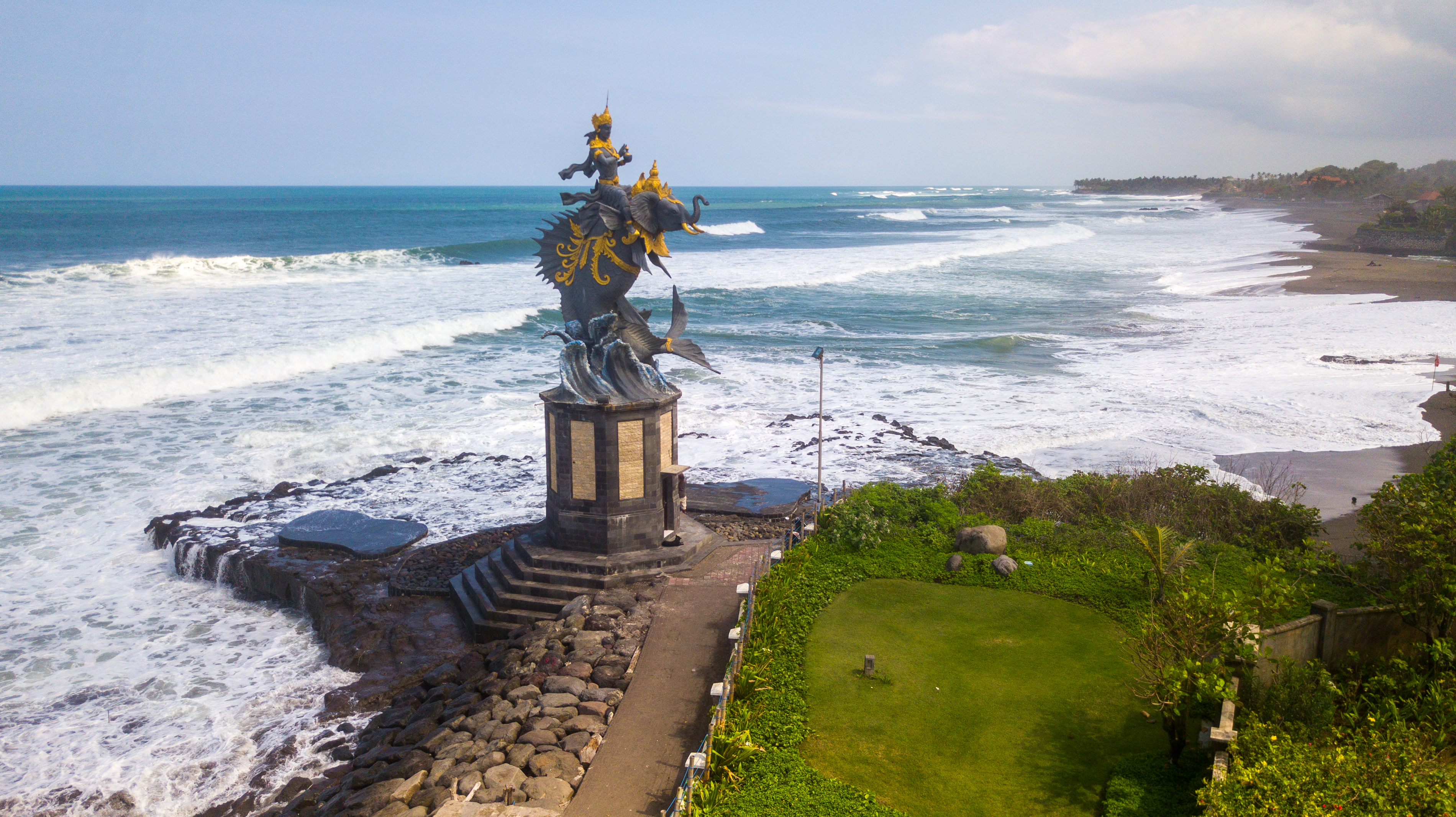 Things to do in Seminyak - Pererenan Beach.